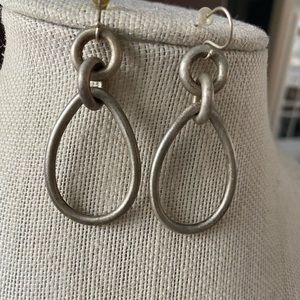 Silver linked teardrop noonday collection earrings